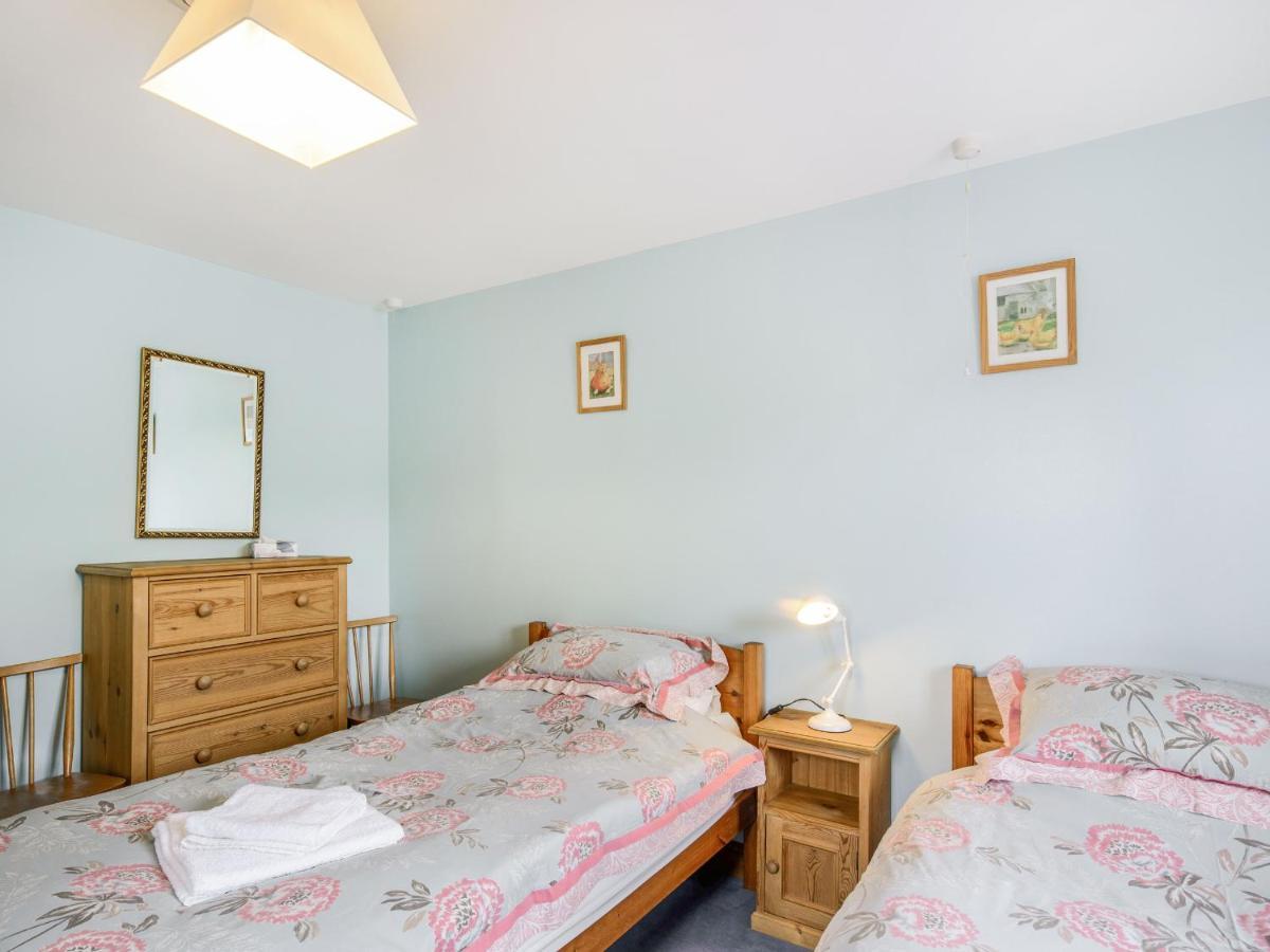 Lark'S Rise Cottage Onecote Екстериор снимка